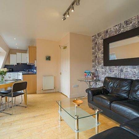 2 Bedroom Central Apartment With Stunning Castle View Edimburgo Exterior foto