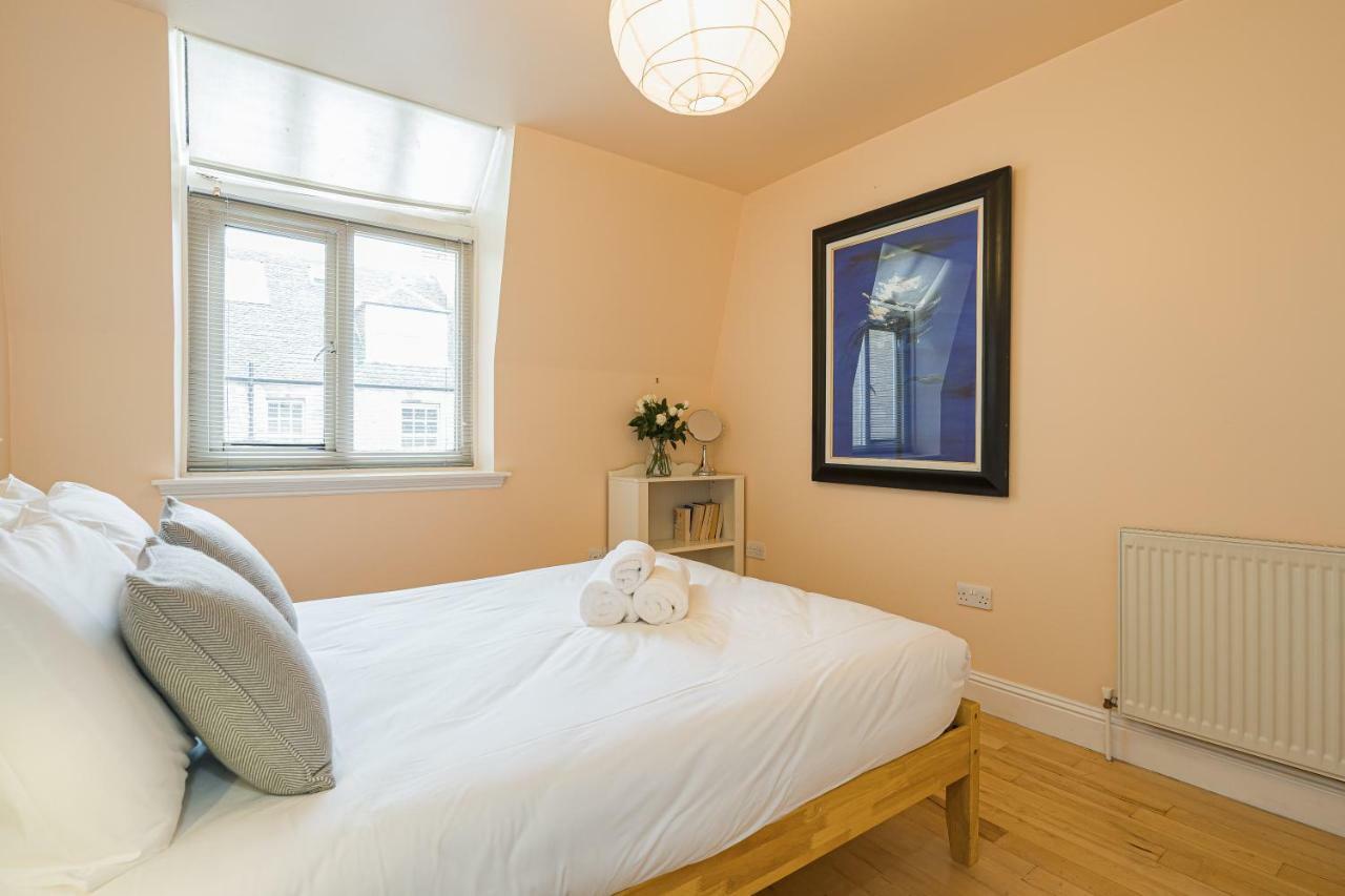 2 Bedroom Central Apartment With Stunning Castle View Edimburgo Exterior foto